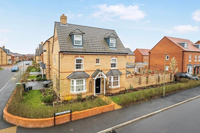 4 Bedroom Detached House For Sale In Abingdon, Oxfordshire, OX14