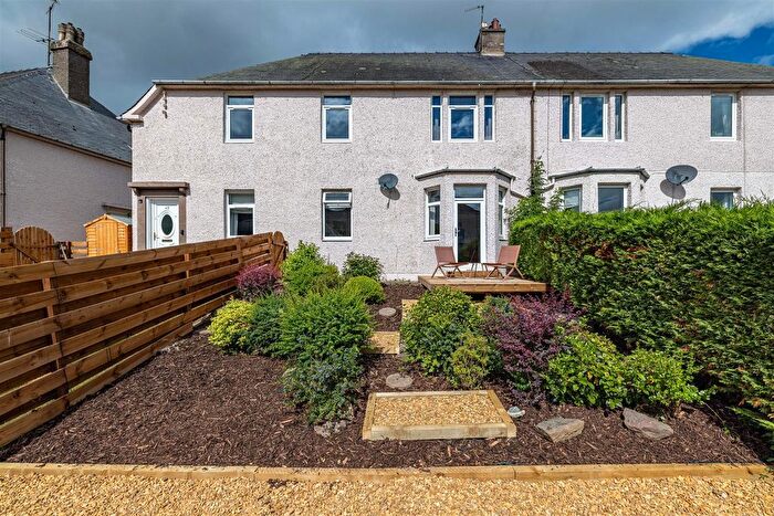 3 Bedroom Flat For Sale In Eildon Crescent, Melrose, TD6