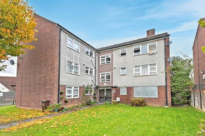 1 Bedroom Flat For Sale In Cromwell Road, Ware, SG12