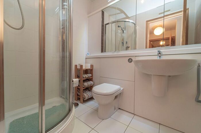 2 Bedroom Flat For Sale In Eagles View, Livingston, EH54