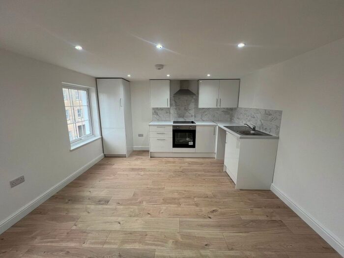 1 Bedroom Flat To Rent In High Street, Herne Bay, CT6