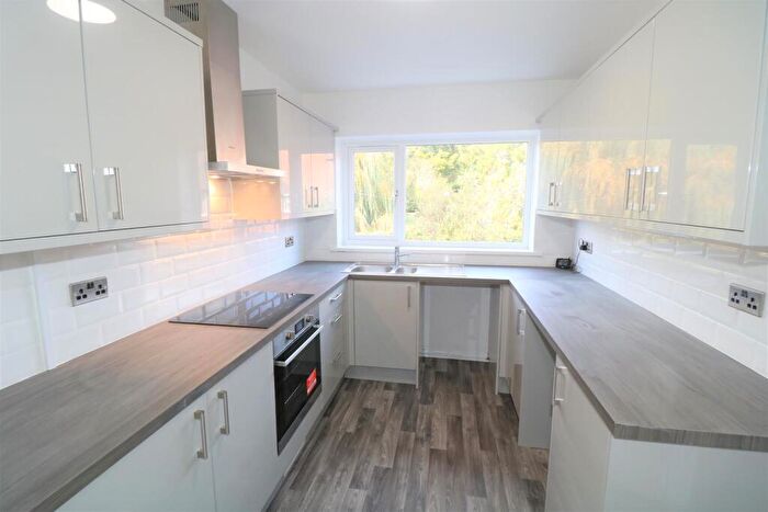 2 Bedroom Apartment To Rent In Dalehouse Lane, Kenilworth, CV8