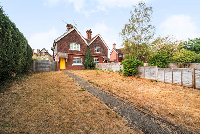 2 Bedroom Semi-Detached House For Sale In Mayford Green, Woking, GU22