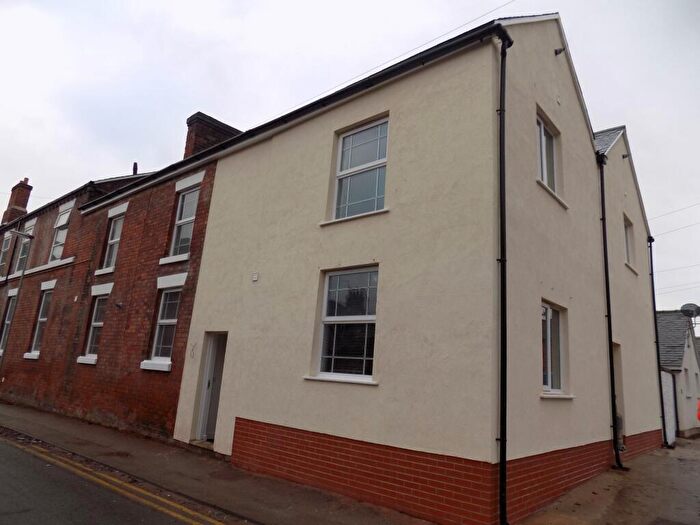 2 Bedroom Flat To Rent In Austin Friars, Stafford, ST17