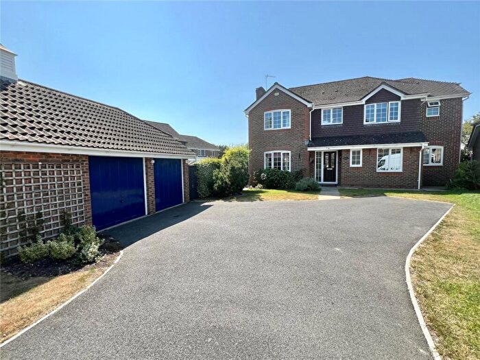 4 Bedroom Detached House For Sale In Old Bakery Close, Pimperne, Blandford Forum, Dorset, DT11