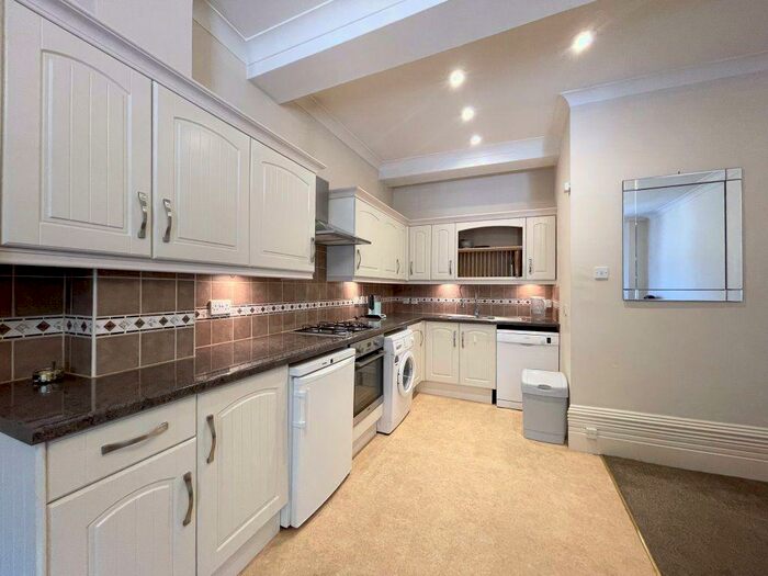 1 Bedroom Flat To Rent In Hanover Crescent -, P15