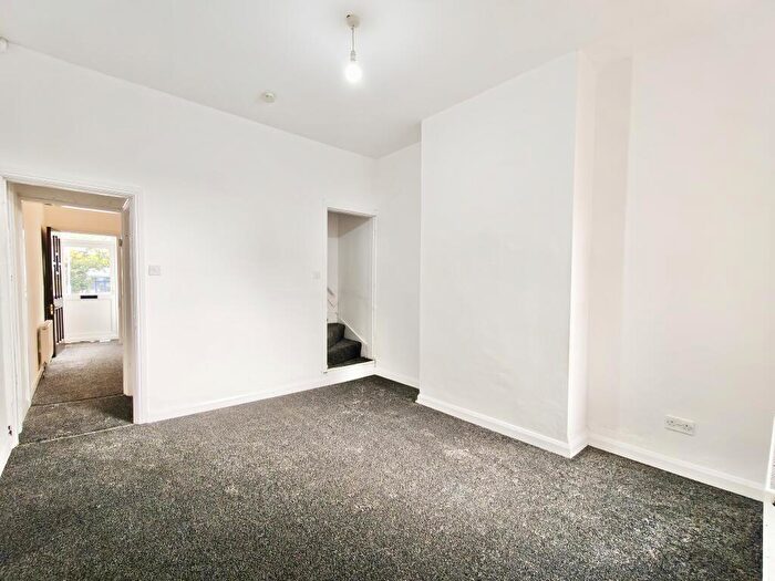 2 Bedroom Terraced House To Rent In Electric Avenue, Birmingham, B6