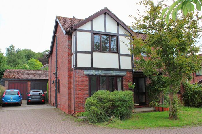 4 Bedroom Detached House For Sale In Church Street, Elsham, Brigg, DN20