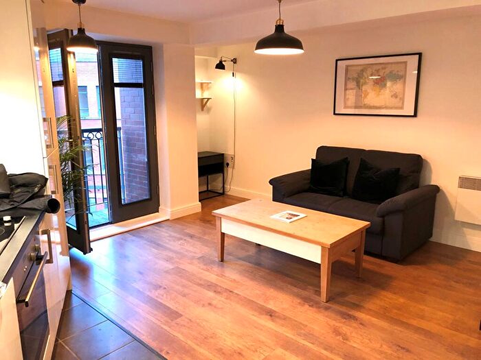 1 Bedroom Apartment To Rent In Warstone Lane, Birmingham, B18