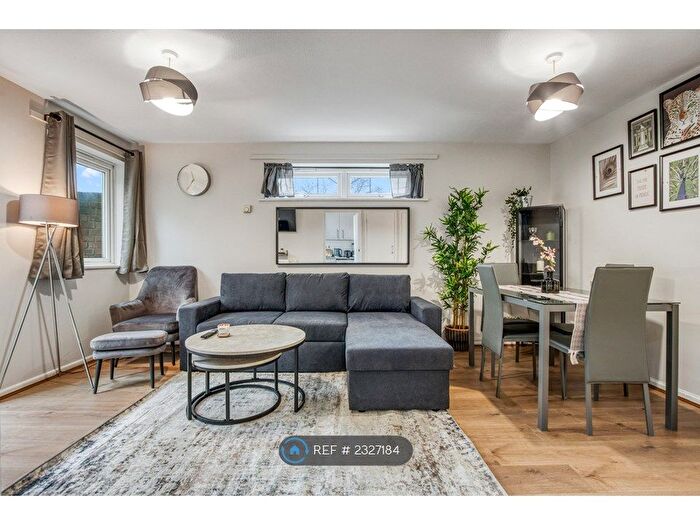 1 Bedroom Flat To Rent In Loughborough Park, London, SW9