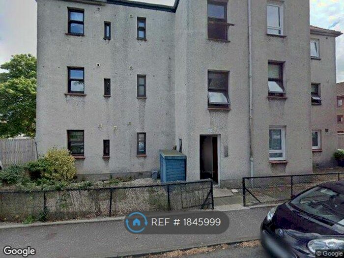 2 Bedroom Flat To Rent In Gibralter Road, Dalkeith, EH22