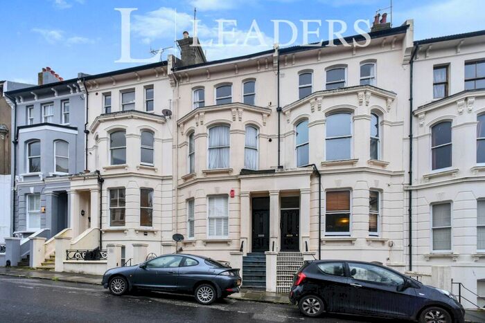 2 Bedroom Apartment To Rent In Albert Road, BN1