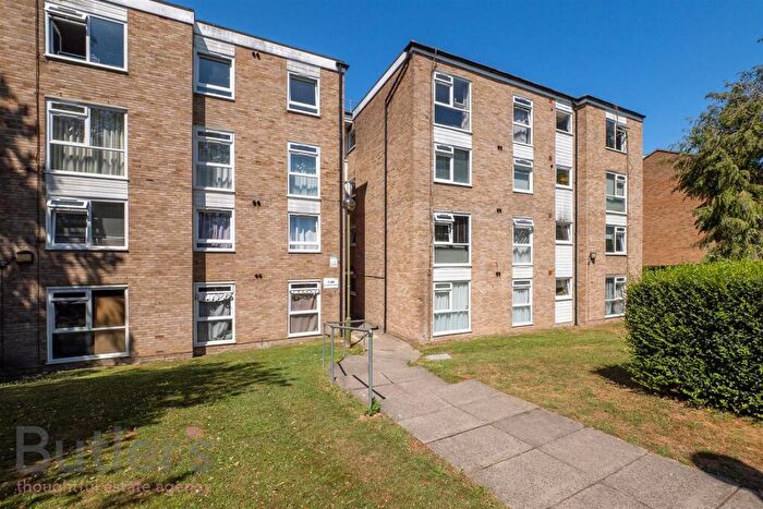 2 Bedroom Flat To Rent In Brighton Road, Sutton, SM2