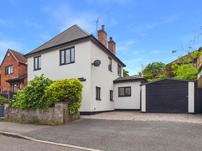 3 Bedroom Detached House For Sale In Coronation Road, Mapperley, Nottingham, NG3