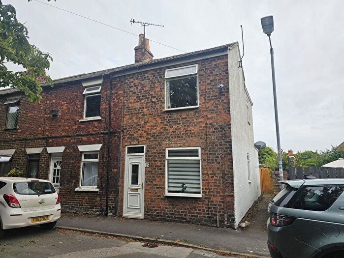 2 Bedroom End Of Terrace House For Sale In Ings Lane, Patrington, HU12