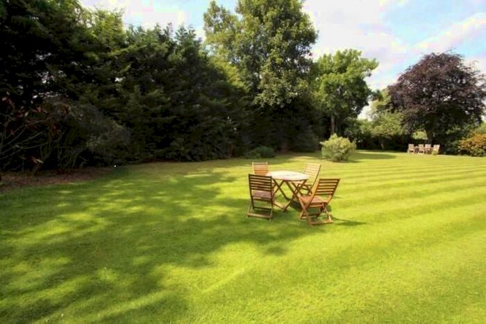 Studio To Rent In Avon Court, Keswick Road, East Putney, SW15