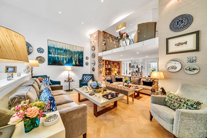 2 Bedroom Mews To Rent In Colbeck Mews, South Kensington, SW7