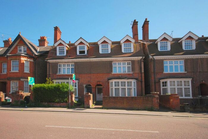 1 Bedroom Flat To Rent In York Road, Guildford, GU1