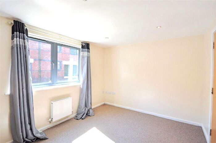 1 Bedroom Flat For Sale In Reliant House, Margaret Street, Stone, ST15