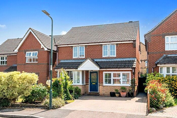 4 Bedroom Detached House For Sale In Drayton Close, High Halstow, Rochester, ME3