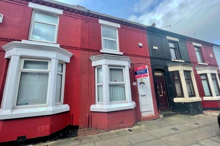 2 Bedroom Property To Rent In Holbeck Street, Liverpool, L4