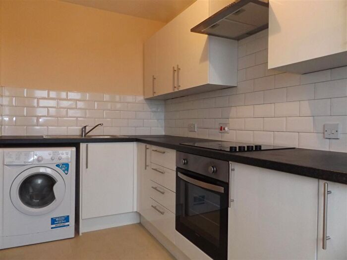 1 Bedroom Flat To Rent In Longfield Drive, Mitcham, CR4