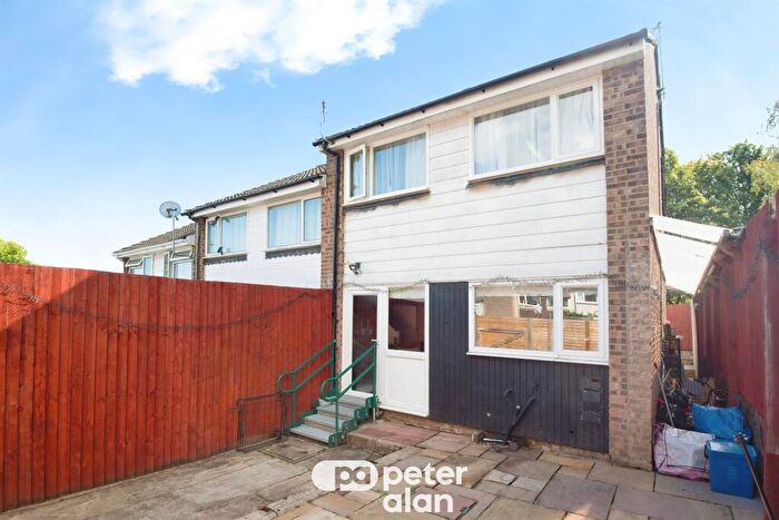3 Bedroom Semi-Detached House For Sale In The Hawthorns, Cardiff, CF23