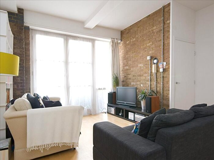 1 Bedroom Flat To Rent In Barnabas Road, London, E9