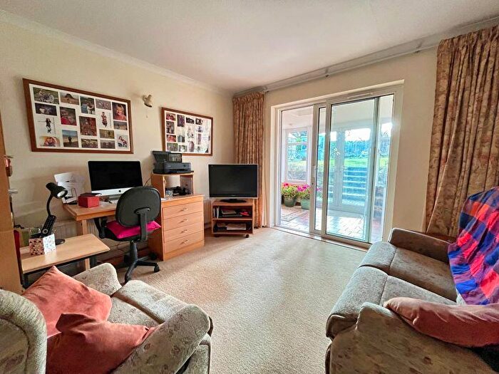 4 Bedroom Detached House For Sale In Pantiles, Llysworney, The Vale Of Glamorgan, CF71