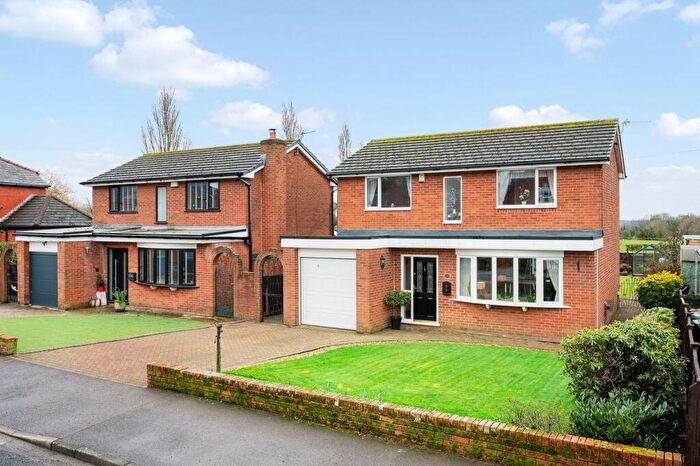 4 Bedroom Detached House For Sale In Springside Road, Bury, BL9