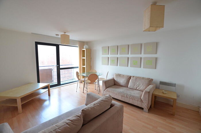 2 Bedroom Apartment To Rent In Sefton Street, L8