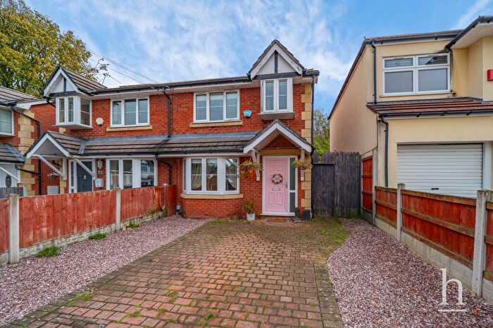 3 Bedroom Semi Detached House For Sale In Welford Avenue, Prenton, CH43