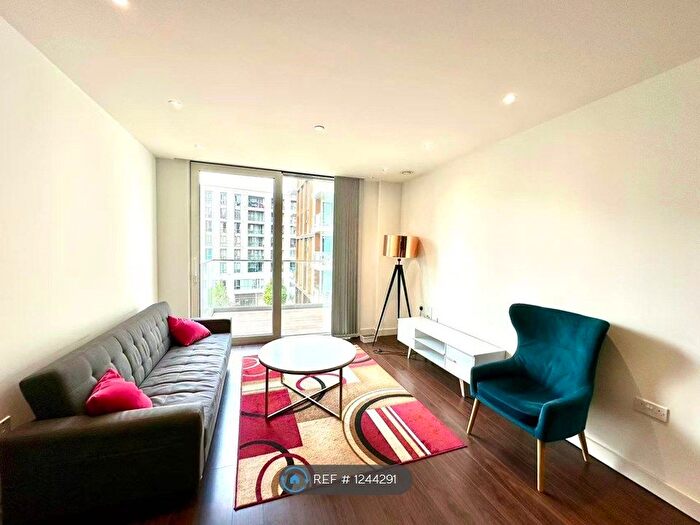 2 Bedroom Flat To Rent In Kingly Building, London, N4
