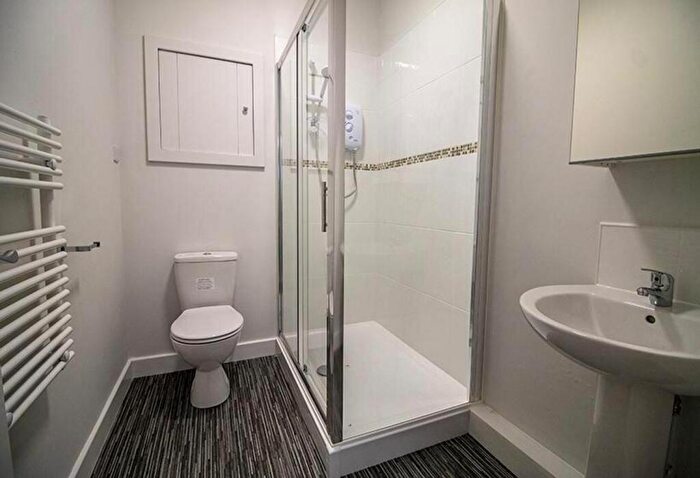 4 Bedroom Flat To Rent In Mansfield Road, Nottingham, NG1