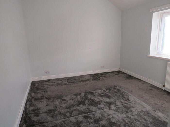 4 Bedroom Terraced House To Rent In Douglas Road, Oldbury, B68