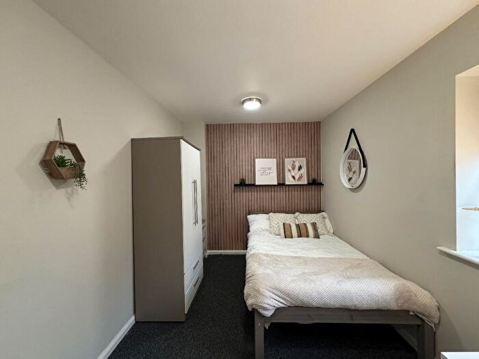 1 Bedroom Flat To Rent In Forster Street - Room F (D), Lenton, Nottingham, Nottinghamshire, NG7