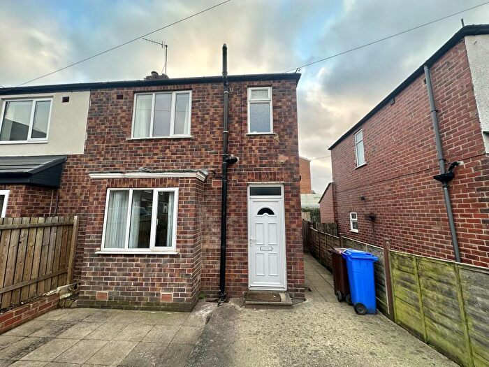 3 Bedroom House To Rent In Rosedale Gardens, Ecclesall Road, S11