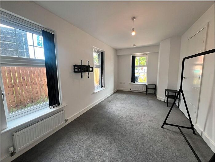 2 Bedroom Property To Rent In Acacia Terrace, Seacroft, LS14
