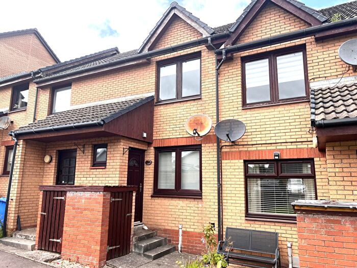 2 Bedroom Flat For Sale In Annfield Court, Lanark, ML11