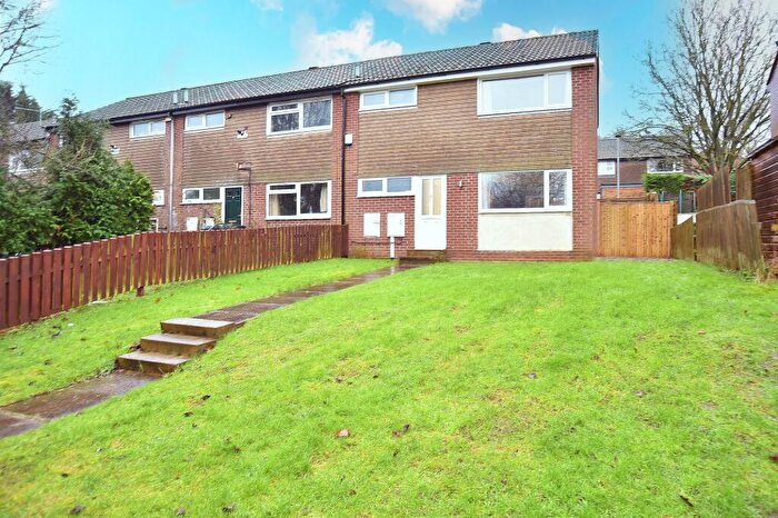 3 Bedroom End Of Terrace House To Rent In Lincoln Grove, Harrogate, HG3