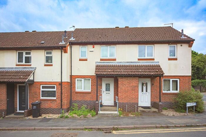 2 Bedroom Terraced House For Sale In Barons Way, Mountsorrel, LE12
