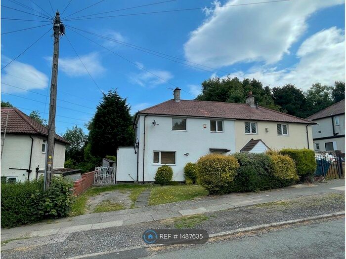 3 Bedroom Semi-Detached House To Rent In Parrenthorn Road, Prestwich, Manchester, M25