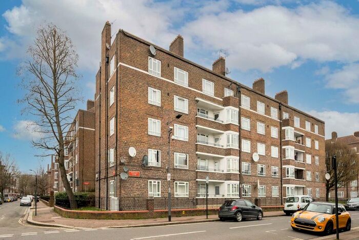 1 Bedroom Flat To Rent In Havelock Close, India Way, London, W12