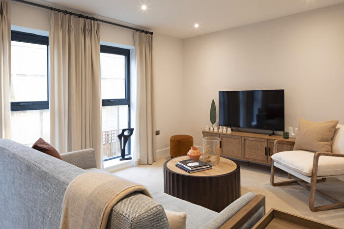 4 Bedroom Town House For Sale In Frankum Mews, N17