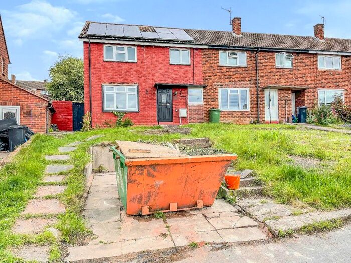 4 Bedroom Terraced House To Rent In Ashfield Crescent, Netherton, Dudley, DY2
