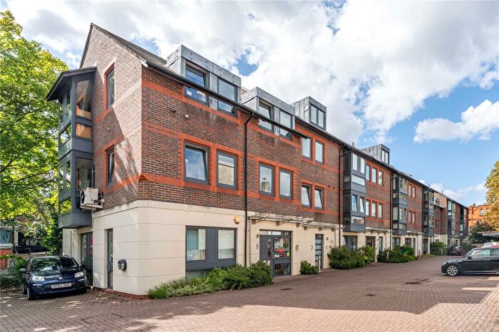 2 Bedroom Flat For Sale In Old Lodge Place, St Margarets Village, TW1