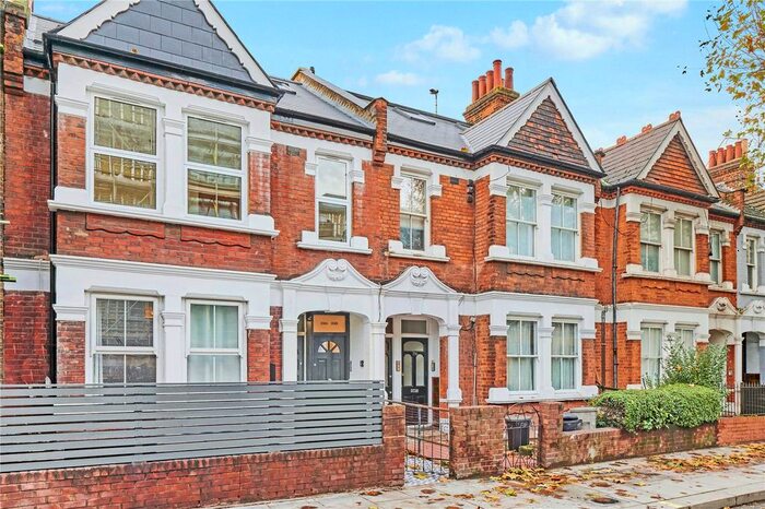 1 Bedroom Flat To Rent In Wandsworth Bridge Road, London, SW6