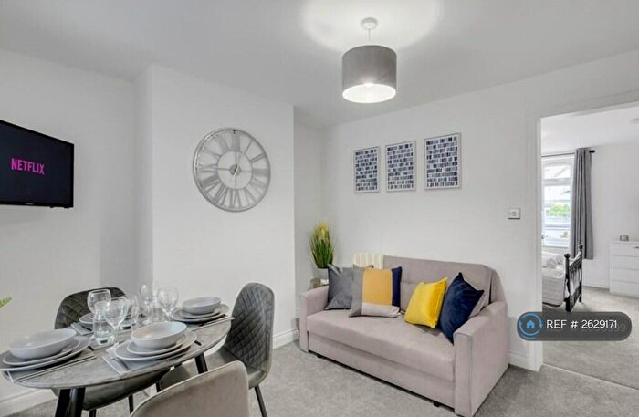 1 Bedroom Flat To Rent In Yarmouth Road, Norwich, NR7