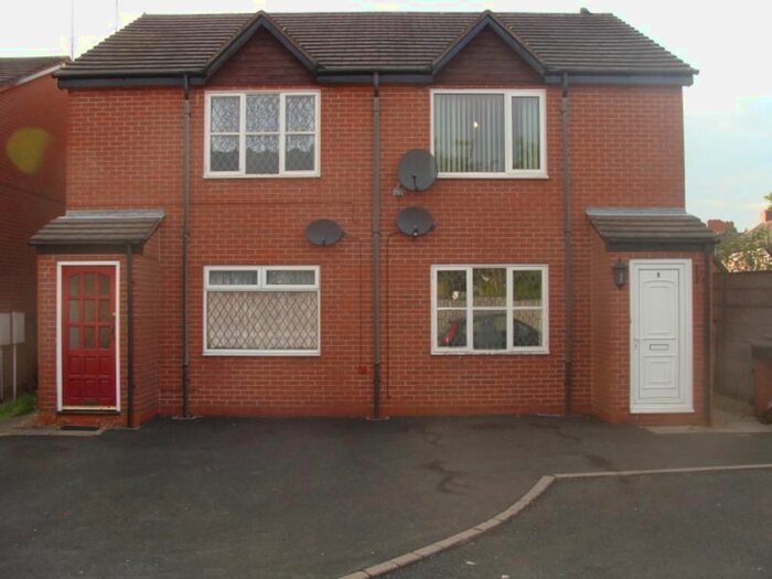 1 Bedroom Flat To Rent In Shepherds Fold, Rowley Regis B65