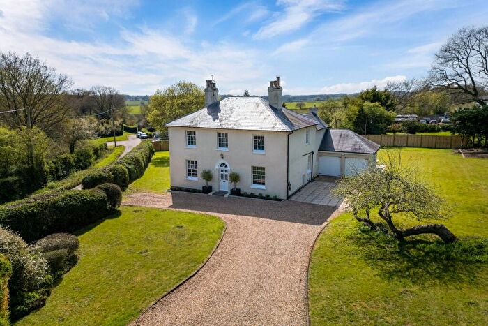 4 Bedroom Detached House For Sale In Beech Hill Road, Reading, RG7